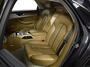 Седан Audi A8 2011 года, 1569900 рублей, Казань