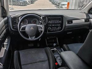 Внедорожник Mitsubishi Outlander 2015 года, 1600000 рублей, Краснодар