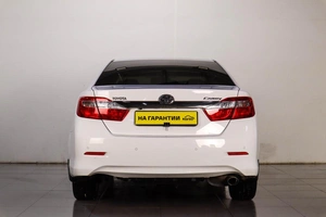Седан Toyota Camry 2013 года, 1539000 рублей, Челябинск