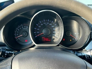 Хетчбэк Kia Rio 2013 года, 850000 рублей, Ижевск