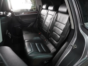 Внедорожник Volkswagen Touareg 2013 года, 2749000 рублей, Воронеж