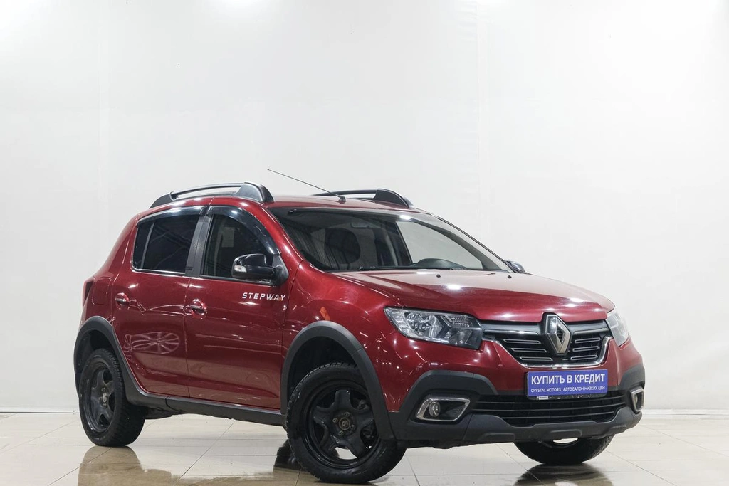Хетчбэк Renault Sandero Stepway 2018 года, 1369000 рублей, Новокузнецк
