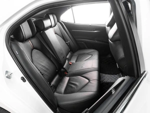 Седан Toyota Camry 2019 года, 2969000 рублей, Тюмень