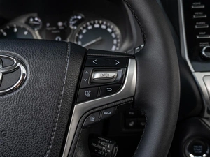 Внедорожник Toyota Land Cruiser Prado 2021 года, 6350000 рублей, Краснодар