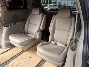 Минивэн Kia Carnival 2016 года, 2489000 рублей, Саратов