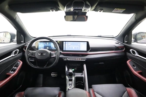 Внедорожник Geely Coolray 2024 года, 2040000 рублей, Брянск