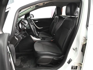 Хетчбэк Opel Astra 2011 года, 959000 рублей, Ставрополь