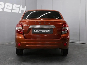 Седан ВАЗ (LADA) Granta 2019 года, 575000 рублей, Омск