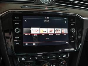 Седан Volkswagen Passat 2017 года, 1887070 рублей, Краснодар