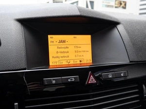 Седан Opel Astra 2013 года, 605000 рублей, Краснодар