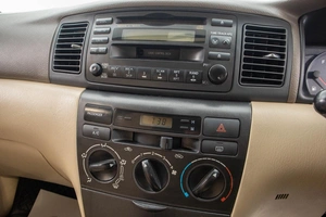 Седан Toyota Corolla 2003 года, 669000 рублей, Барнаул