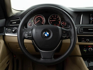 Седан BMW 5 серия 2013 года, 2132444 рублей, Москва