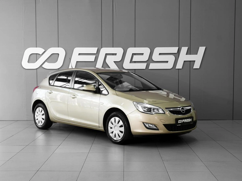 Хетчбэк Opel Astra 2012 года, 818000 рублей, Тверь