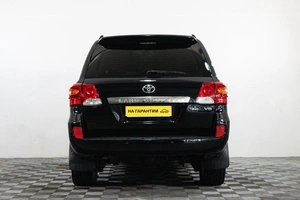Внедорожник Toyota Land Cruiser 2012 года, 3999000 рублей, Сургут