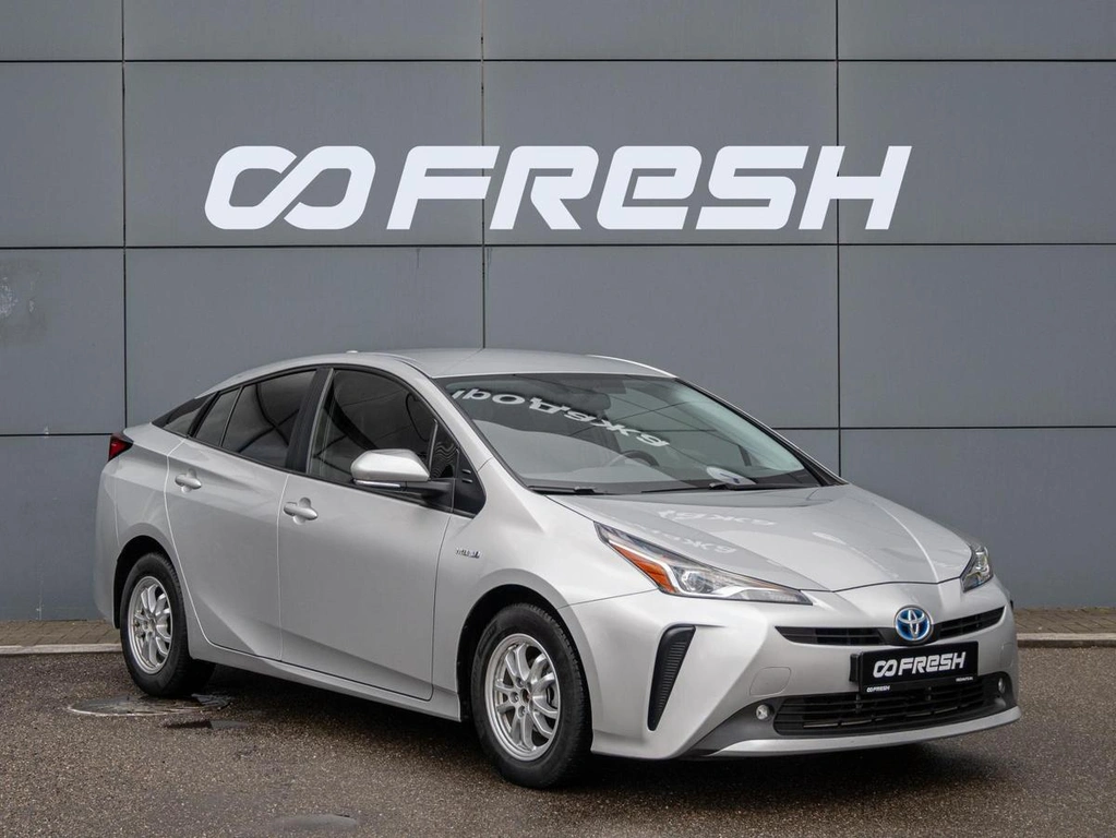 Лифтбек Toyota Prius 2019 года, 2150000 рублей, Краснодар
