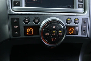 Минивэн Toyota Verso 2012 года, 1248000 рублей, Солонцы