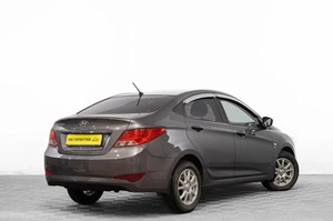 Седан Hyundai Solaris 2016 года, 1249000 рублей, Барнаул