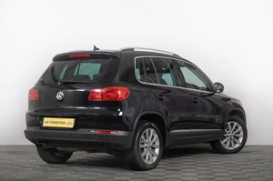 Внедорожник Volkswagen Tiguan 2012 года, 1259000 рублей, Томск