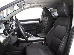 Внедорожник Geely Coolray 2023 года, 1830000 рублей, Омск