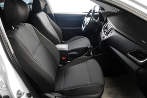 Седан Hyundai Solaris 2017 года, 1259000 рублей, Тюмень