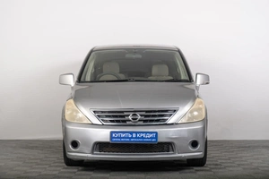 Минивэн Nissan Presage 2003 года, 669000 рублей, Томск