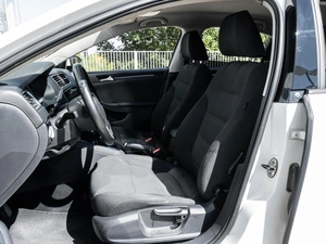 Седан Volkswagen Jetta 2013 года, 998000 рублей, Ставрополь