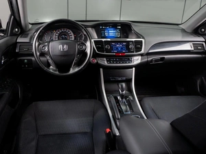 Седан Honda Accord 2013 года, 1749000 рублей, Тюмень