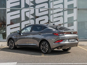 Лифтбек JAC J7 2023 года, 1378000 рублей, Краснодар