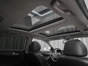 Седан Hyundai Sonata 2010 года, 925000 рублей, Красноярск