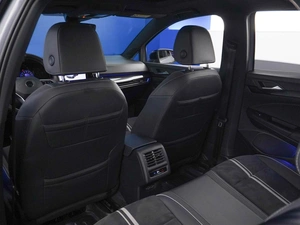 Хетчбэк Volkswagen Golf 2022 года, 2888444 рублей, Москва