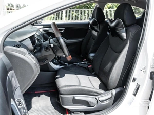 Седан Hyundai Elantra 2015 года, 1431000 рублей, Ставрополь