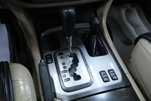 Внедорожник Toyota Land Cruiser 2004 года, 2399000 рублей, Омск