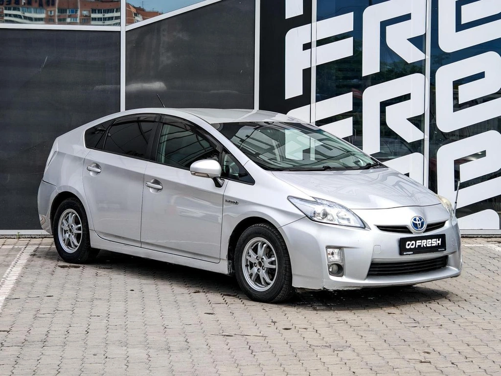 Лифтбек Toyota Prius 2011 года, 965000 рублей, Краснодар