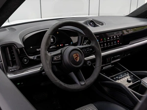 Внедорожник Porsche Cayenne 2024 года, 16750000 рублей, Краснодар