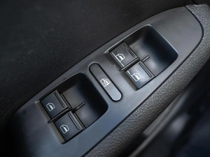 Седан Volkswagen Jetta 2014 года, 975500 рублей, Волгоград