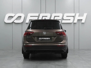 Внедорожник Volkswagen Tiguan 2019 года, 2290000 рублей, Воронеж