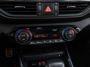 Седан Kia Cerato 2019 года, 1810000 рублей, Краснодар