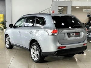 Внедорожник Mitsubishi Outlander 2012 года, 1387000 рублей, Солонцы