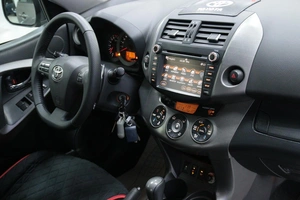 Внедорожник Toyota RAV4 2011 года, 1533000 рублей, Солонцы
