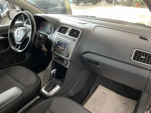 Седан Volkswagen Polo 2017 года, 897000 рублей, Солонцы