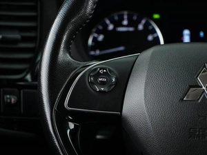Внедорожник Mitsubishi Outlander 2018 года, 1654055 рублей, Москва