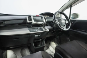 Минивэн Honda Freed 2010 года, 999000 рублей, Новосибирск