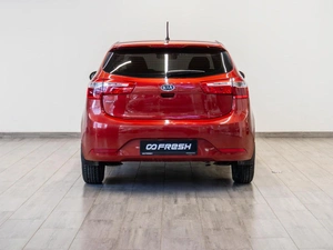 Хетчбэк Kia Rio 2012 года, 729000 рублей, Саратов
