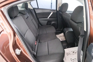 Седан Mazda 3 2012 года, 899000 рублей, Красноярск