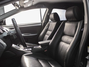 Хетчбэк Honda Civic 2008 года, 640000 рублей, Омск