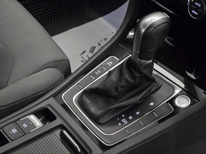 Хетчбэк Volkswagen Golf 2015 года, 1250000 рублей, Красноярск