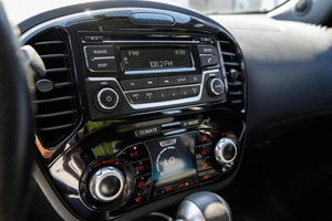 Внедорожник Nissan Juke 2017 года, 1489000 рублей, Ульяновск