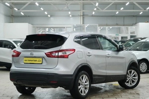 Внедорожник Nissan Qashqai 2018 года, 1979000 рублей, Омск