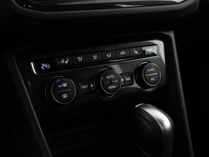 Внедорожник Volkswagen Tiguan 2019 года, 2414444 рублей, Москва