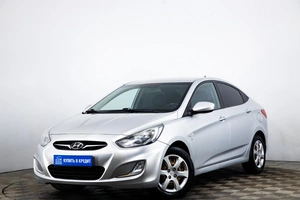 Седан Hyundai Solaris 2012 года, 899000 рублей, Пермь